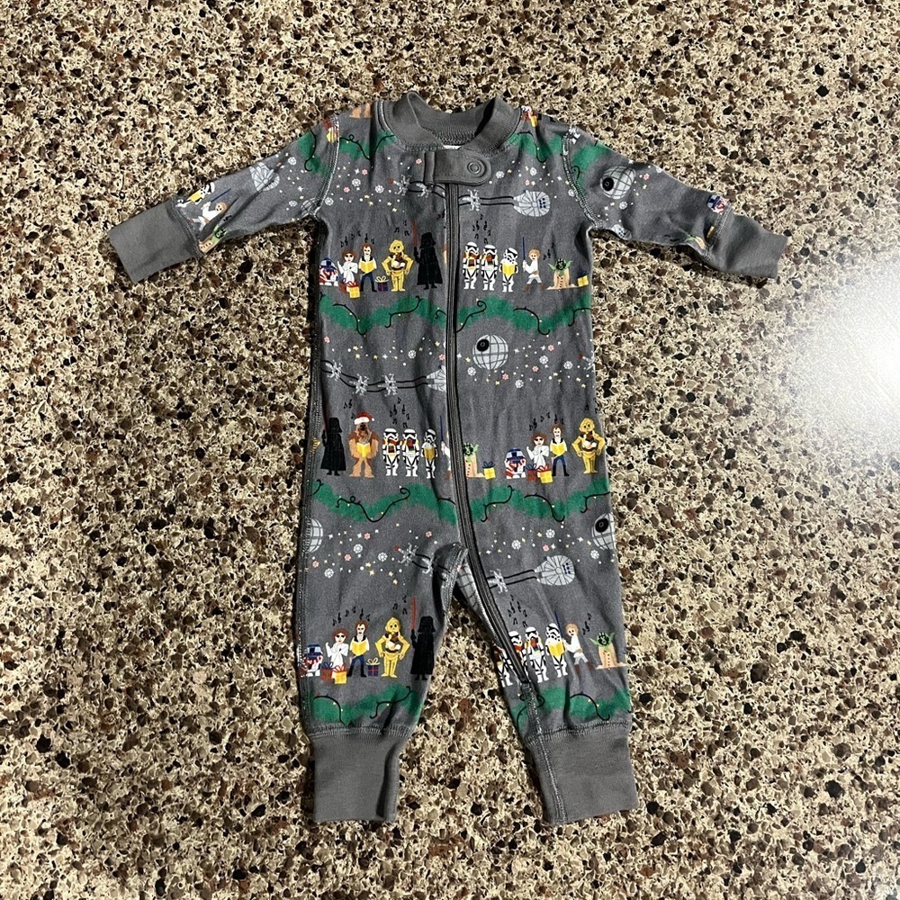 Hanna Andersson Star Wars Holiday Christmas Zip Up Sleeper Pajamas 0-3 Month
